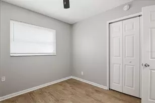 2523 Lake Ellen Ln, Tampa, FL 33618 - Photo 28