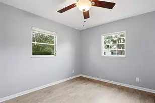 2523 Lake Ellen Ln, Tampa, FL 33618 - Photo 32