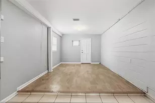 2523 Lake Ellen Cir Circle, Tampa, FL 33618 - Photo 34