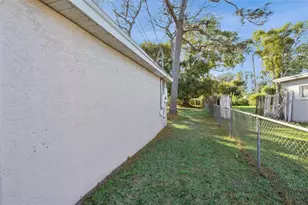 4926 Deauville Dr, Orlando, FL 32808 - Photo 22