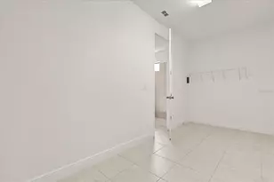 3918 Gaviota Dr, Sun City Center, FL 33573 - Photo 26