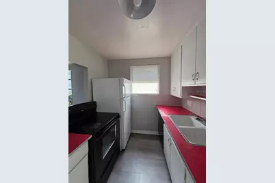 1423 Bryant Street, Leesburg, FL 34748 - Photo 4