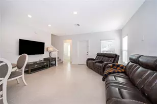 7428 Ivy Tendril Ave, Orlando, FL 32829 - Photo 4