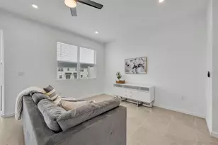 1195 Boardwalk Pl, Kissimmee, FL 34747 - Photo 8