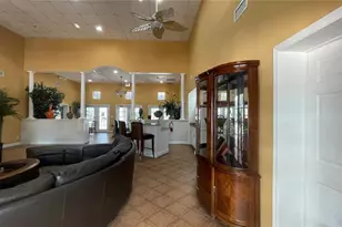 2856 Somerset Park Dr, Tampa, FL 33613 - Photo 34