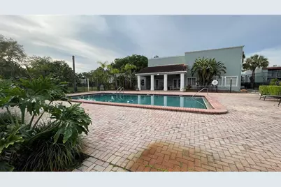 2856 Somerset Park Drive #102, Tampa, FL 33613 - Photo 22