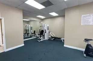 2856 Somerset Park Dr, Tampa, FL 33613 - Photo 28