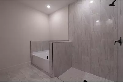 911 N New Hampshire Avenue, Tavares, FL 32778 - Photo 24