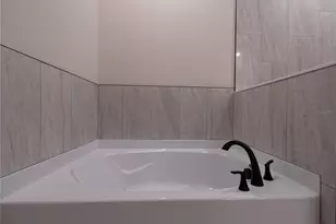 911 N New Hampshire Ave, Tavares, FL 32778 - Photo 26