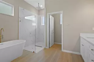 13647 Begonia Cir, Port Charlotte, FL 33981 - Photo 20