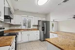 1081 SE 170th Ave, Silver Springs, FL 34488 - Photo 10