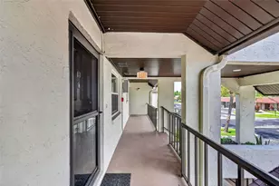 1100 E Bay Dr, Largo, FL 33770 - Photo 2