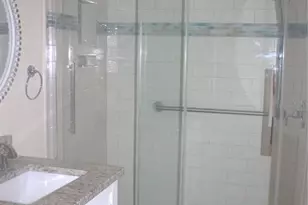 1100 E Bay Dr, Largo, FL 33770 - Photo 6