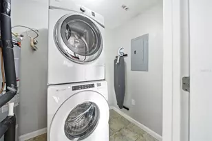 14051 Grove Resort Ave, Winter Garden, FL 34787 - Photo 12