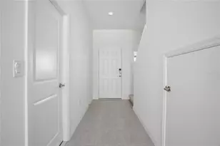 184 Riverfront Wy, Edgewater, FL 32141 - Photo 14