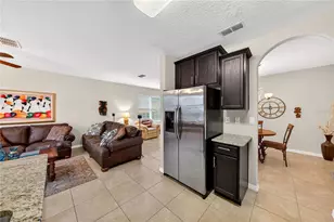 2502 Seven Oaks Dr, Saint Cloud, FL 34772 - Photo 8