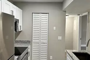 1025 S Hiawassee Rd, Orlando, FL 32835 - Photo 4