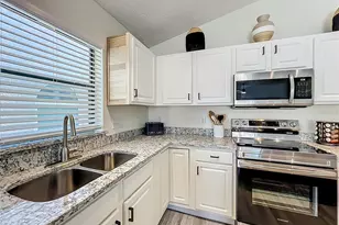 2860 St Augustine Dr, Orlando, FL 32825 - Photo 12