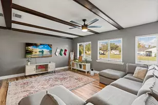 5548 Kingswood Dr, Orlando, FL 32810 - Photo 10