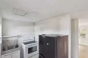 1015 Ohio Ave, Saint Cloud, FL 34769 - Photo 8