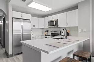 13415 Blue Heron Beach Dr, Orlando, FL 32821 - Photo 8