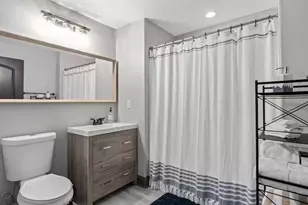 13415 Blue Heron Beach Dr, Orlando, FL 32821 - Photo 14