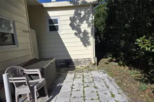 3450 N Citrus Cir, Zellwood, FL 32798 - Photo 6