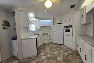 3450 N Citrus Cir, Zellwood, FL 32798 - Photo 8