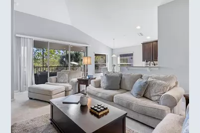 8341 Bella Tierra Court, Davenport, FL 33896 - Photo 4