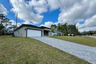 8596 N Vince Dr, Citrus Springs, FL 34434 - Photo 4