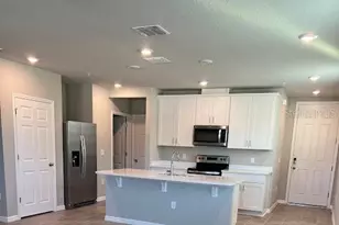 996 Desert Candle Dr, Ocoee, FL 34761 - Photo 2