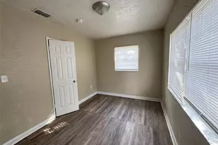 1209 Carlsbad Pl, Orlando, FL 32808 - Photo 18