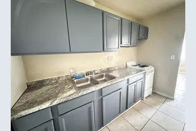 1209 Carlsbad Place, Orlando, FL 32808 - Photo 2