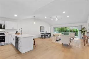 17065 SE 79th McLawren Terrace, The Villages, FL 32162 - Photo 8