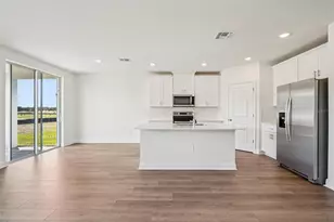 791 Sunshower Dr, Lady Lake, FL 32159 - Photo 10