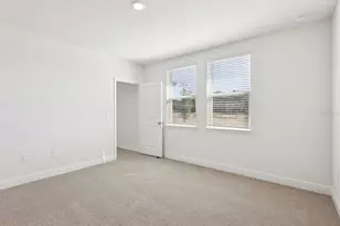 831 Sunshower Dr, Lady Lake, FL 32159 - Photo 6