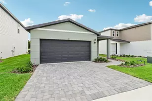 803 Sunshower Dr, Lady Lake, FL 32159 - Photo 2