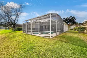 725 Forestgreen Ct, Orlando, FL 32828 - Photo 12