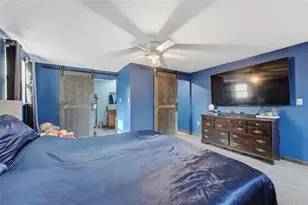 2455 Kimberly Dr, Deltona, FL 32738 - Photo 16