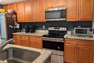 2455 Kimberly Dr, Deltona, FL 32738 - Photo 10