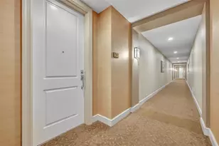 2305 Edgewater Dr, Orlando, FL 32804 - Photo 26