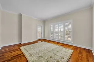 2305 Edgewater Dr, Orlando, FL 32804 - Photo 8