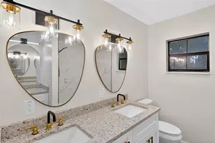 303 E Fountain St, Fruitland Park, FL 34731 - Photo 16