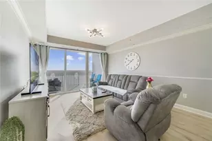 13427 Blue Heron Beach Dr, Orlando, FL 32821 - Photo 10