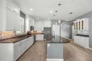 3451 Luna Bella Ln, New Smyrna Beach, FL 32168 - Photo 10