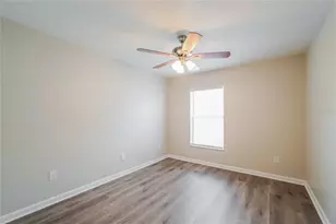 521 Painted Leaf Dr, Brooksville, FL 34604 - Photo 10