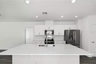 1726 Hummingbird Rd, Winter Haven, FL 33884 - Photo 6