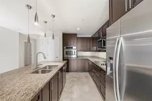 100 S Eola Dr, Orlando, FL 32801 - Photo 14