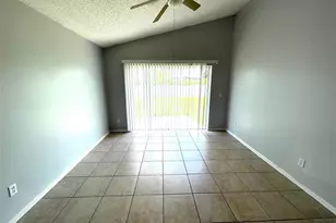 407 Brayton Ln, Davenport, FL 33897 - Photo 4