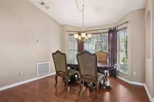 2615 Gilsom Ct, Orlando, FL 32835 - Photo 6